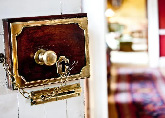 호텔 Longueville House 맬로